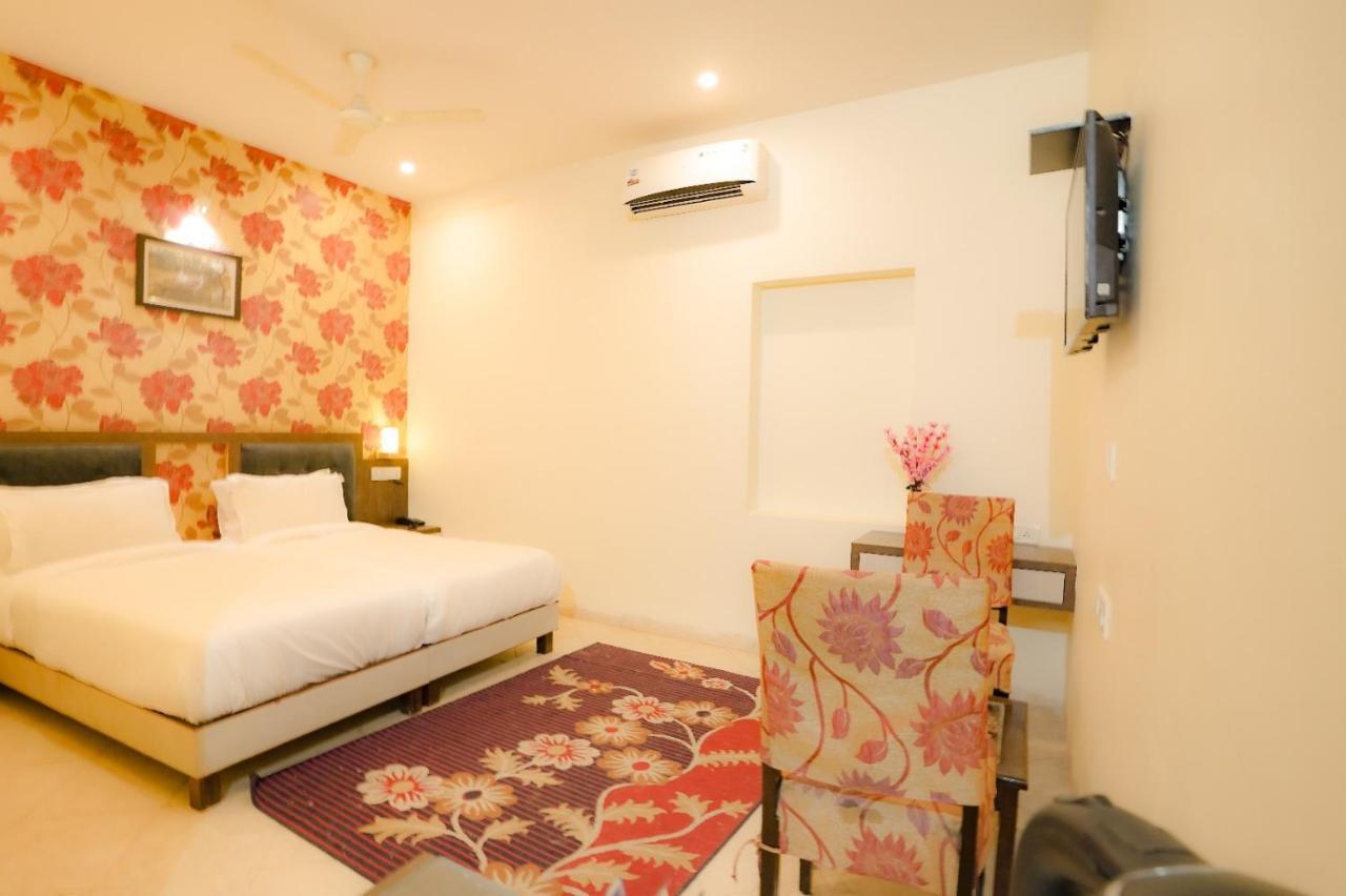Royal Ocean Resort Divisione di Divisione di Jaipur Esterno foto